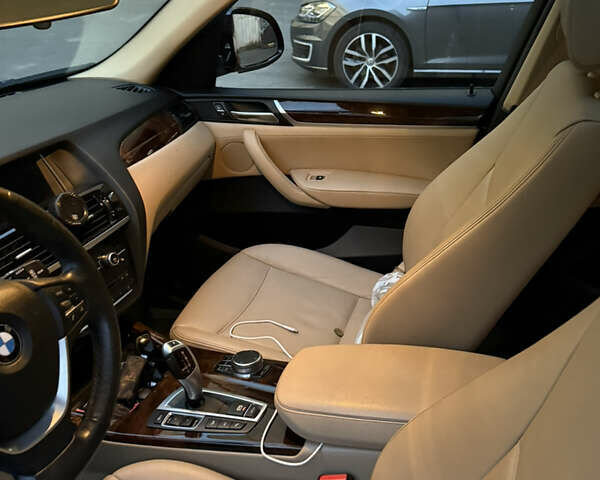 Красный БМВ Х3, объемом двигателя 2 л и пробегом 134 тыс. км за 21500 $, фото 19 на Automoto.ua