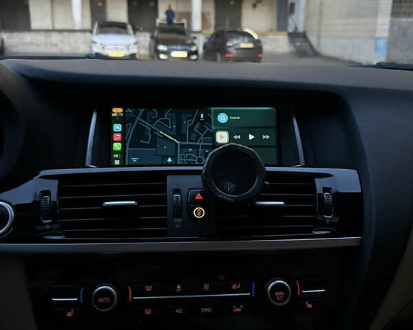 Красный БМВ Х3, объемом двигателя 2 л и пробегом 134 тыс. км за 21500 $, фото 25 на Automoto.ua