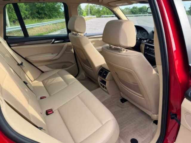 Красный БМВ Х3, объемом двигателя 2 л и пробегом 69 тыс. км за 4450 $, фото 7 на Automoto.ua