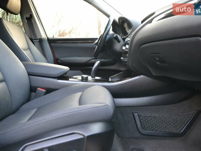 Красный БМВ Х3, объемом двигателя 2 л и пробегом 157 тыс. км за 13450 $, фото 32 на Automoto.ua