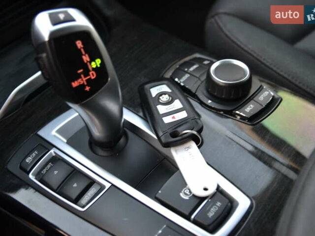 Красный БМВ Х3, объемом двигателя 2 л и пробегом 157 тыс. км за 13450 $, фото 39 на Automoto.ua