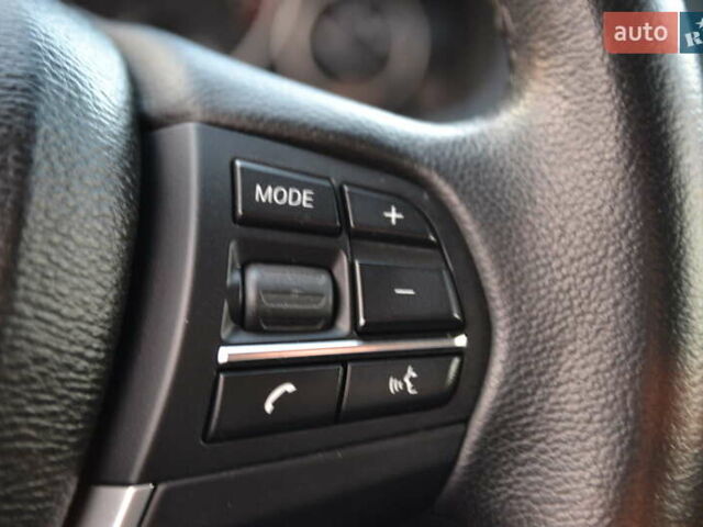 Красный БМВ Х3, объемом двигателя 2 л и пробегом 157 тыс. км за 13450 $, фото 38 на Automoto.ua