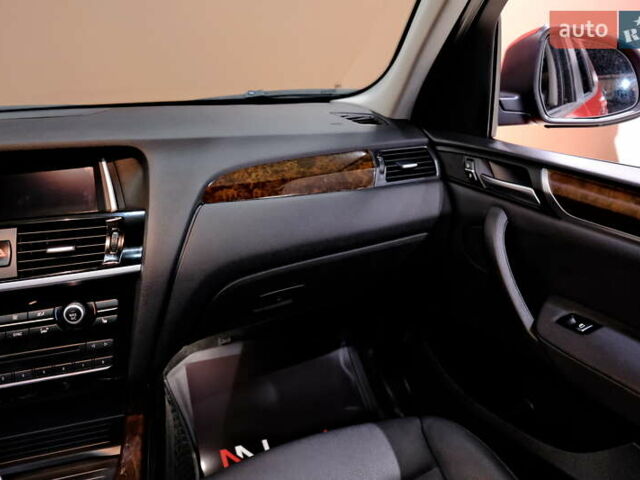 Красный БМВ Х3, объемом двигателя 2 л и пробегом 53 тыс. км за 17900 $, фото 49 на Automoto.ua