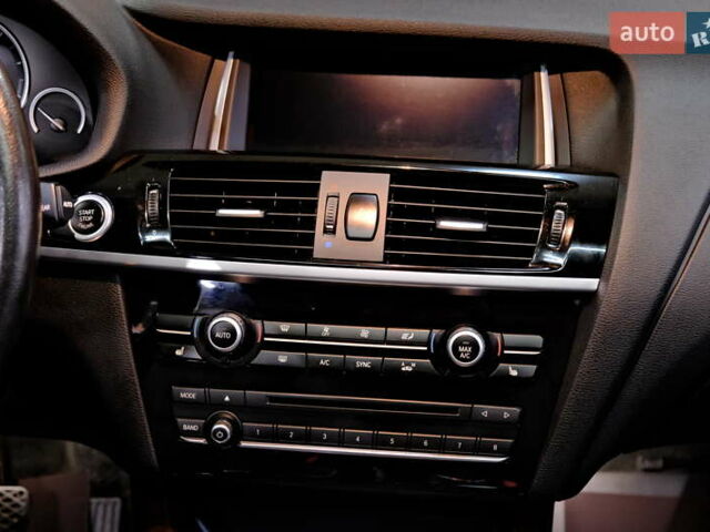 Красный БМВ Х3, объемом двигателя 2 л и пробегом 53 тыс. км за 17900 $, фото 50 на Automoto.ua