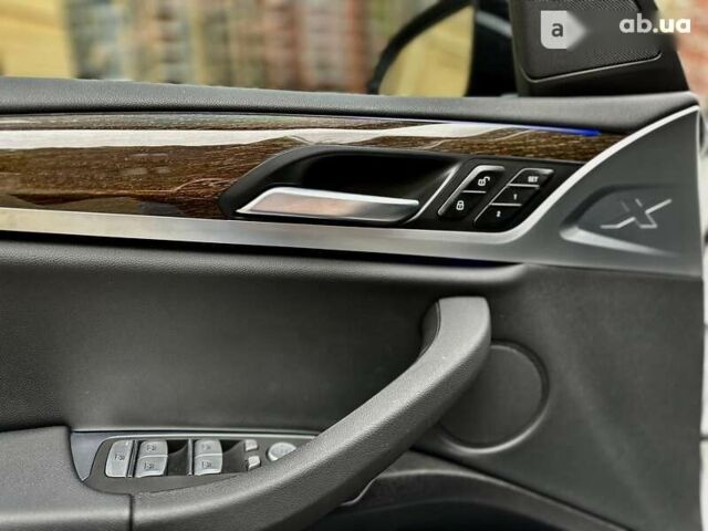 БМВ Х3, объемом двигателя 2 л и пробегом 3 тыс. км за 39999 $, фото 11 на Automoto.ua