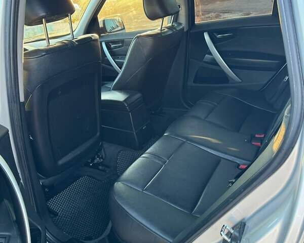 БМВ Х3, об'ємом двигуна 3 л та пробігом 235 тис. км за 12500 $, фото 5 на Automoto.ua