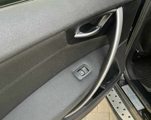 БМВ Х3, об'ємом двигуна 2 л та пробігом 335 тис. км за 9000 $, фото 13 на Automoto.ua