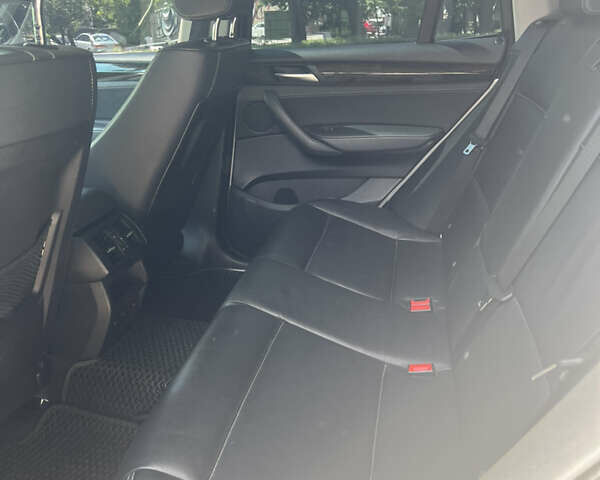 БМВ Х3, объемом двигателя 3 л и пробегом 185 тыс. км за 12500 $, фото 8 на Automoto.ua