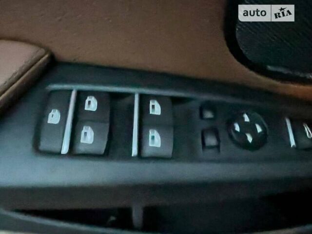 БМВ Х3, объемом двигателя 2 л и пробегом 105 тыс. км за 18000 $, фото 3 на Automoto.ua