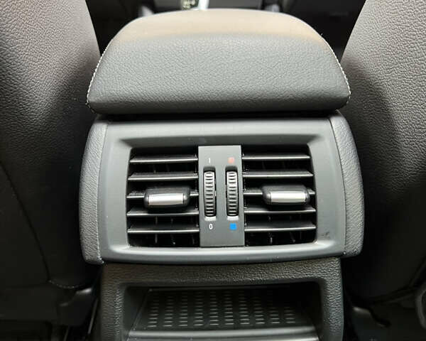 БМВ Х3, объемом двигателя 2 л и пробегом 70 тыс. км за 18000 $, фото 15 на Automoto.ua