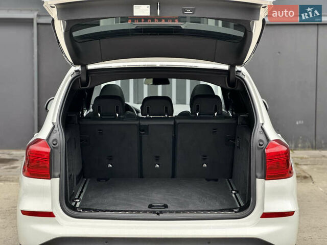 БМВ Х3, объемом двигателя 0 л и пробегом 115 тыс. км за 26000 $, фото 19 на Automoto.ua