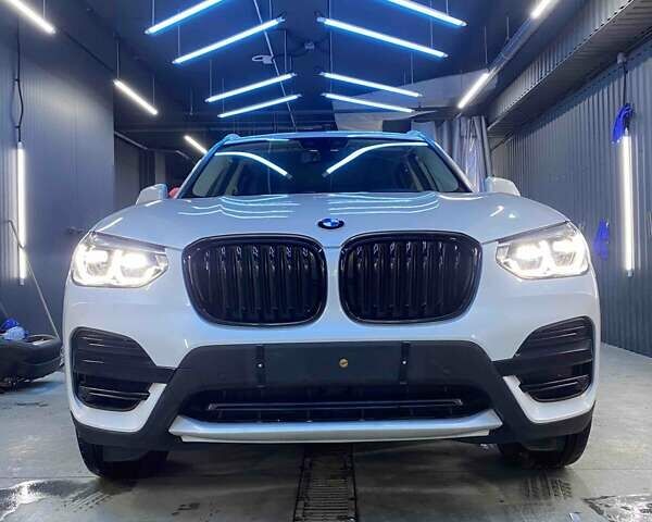 БМВ Х3, объемом двигателя 2 л и пробегом 235 тыс. км за 32000 $, фото 1 на Automoto.ua