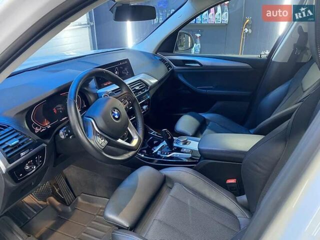 БМВ Х3, объемом двигателя 2 л и пробегом 235 тыс. км за 32000 $, фото 18 на Automoto.ua