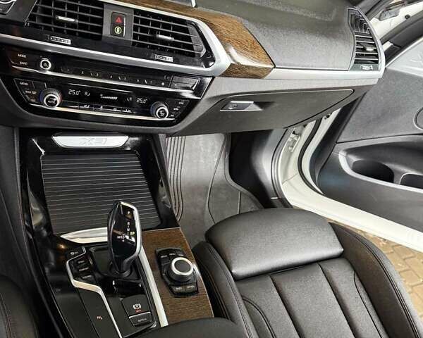 БМВ Х3, объемом двигателя 2 л и пробегом 68 тыс. км за 27999 $, фото 19 на Automoto.ua