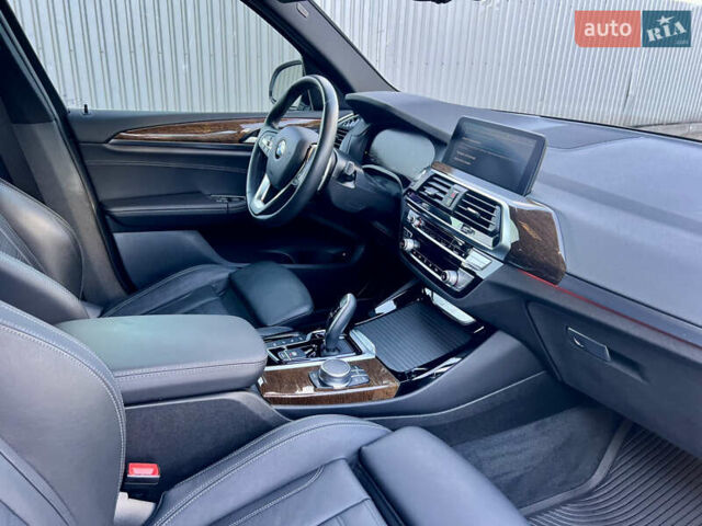 БМВ Х3, объемом двигателя 2 л и пробегом 50 тыс. км за 36000 $, фото 5 на Automoto.ua
