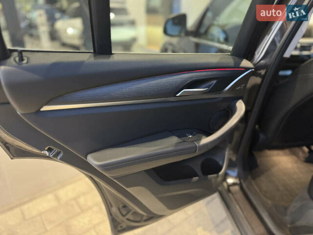 БМВ Х3, объемом двигателя 2 л и пробегом 120 тыс. км за 43990 $, фото 26 на Automoto.ua