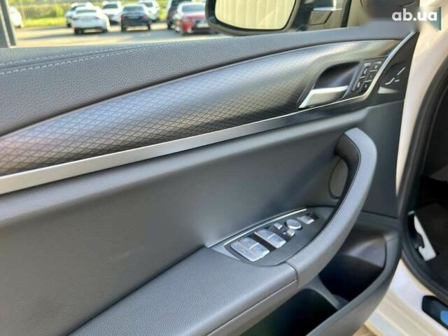 БМВ Х3, объемом двигателя 2 л и пробегом 19 тыс. км за 55900 $, фото 15 на Automoto.ua