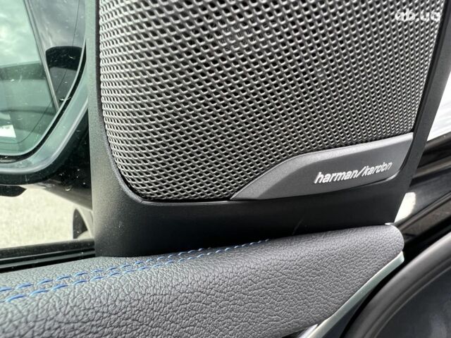 БМВ Х3, объемом двигателя 2 л и пробегом 2 тыс. км за 83032 $, фото 43 на Automoto.ua