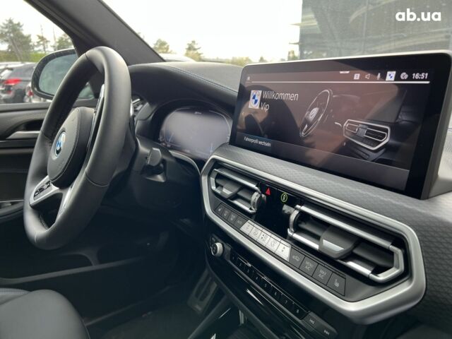 БМВ Х3, объемом двигателя 2 л и пробегом 2 тыс. км за 83032 $, фото 35 на Automoto.ua