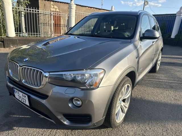 Сірий БМВ Х3, об'ємом двигуна 2 л та пробігом 218 тис. км за 17000 $, фото 4 на Automoto.ua