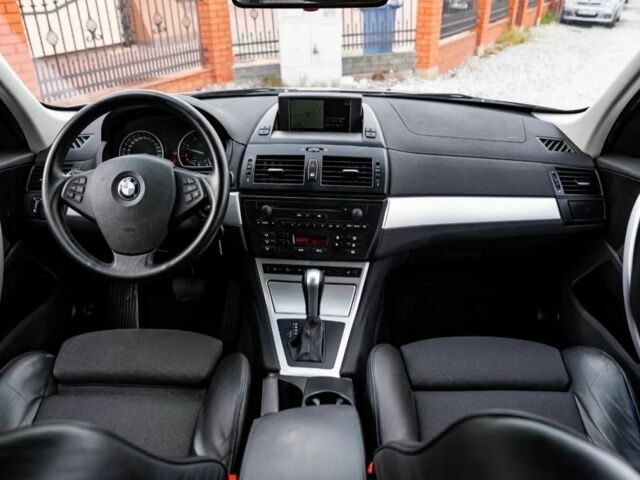 Серый БМВ Х3, объемом двигателя 3 л и пробегом 256 тыс. км за 3500 $, фото 4 на Automoto.ua