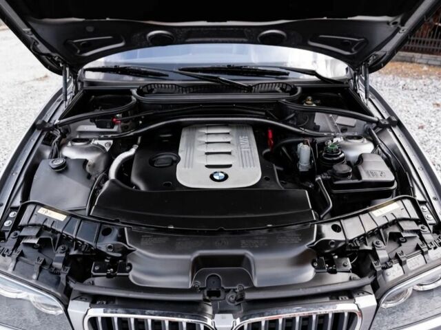 Серый БМВ Х3, объемом двигателя 3 л и пробегом 256 тыс. км за 3500 $, фото 6 на Automoto.ua
