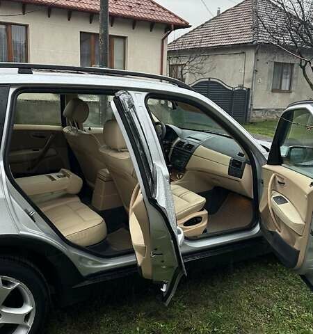 Серый БМВ Х3, объемом двигателя 2.98 л и пробегом 340 тыс. км за 7500 $, фото 13 на Automoto.ua
