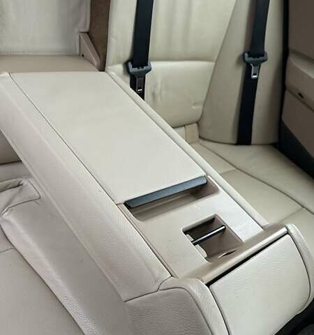 Серый БМВ Х3, объемом двигателя 2.98 л и пробегом 340 тыс. км за 7500 $, фото 4 на Automoto.ua