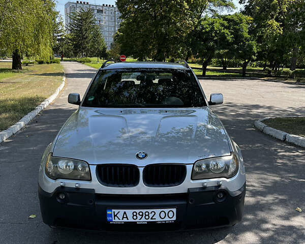 Серый БМВ Х3, объемом двигателя 2.98 л и пробегом 194 тыс. км за 7000 $, фото 2 на Automoto.ua