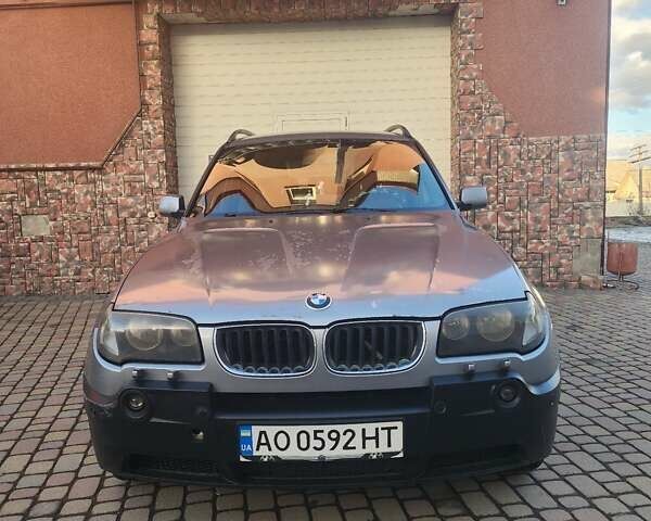 Серый БМВ Х3, объемом двигателя 2 л и пробегом 400 тыс. км за 7600 $, фото 6 на Automoto.ua
