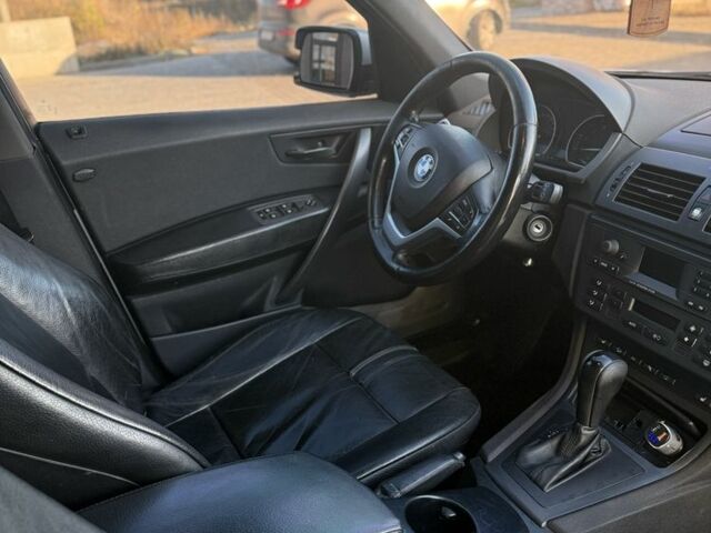 Серый БМВ Х3, объемом двигателя 3 л и пробегом 350 тыс. км за 5499 $, фото 11 на Automoto.ua