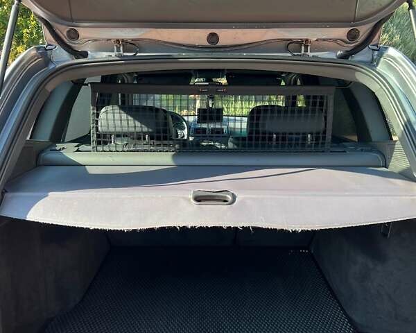 БМВ Х3 2004 у Чернівцях на Automoto.ua Сірий БМВ Х3, об'ємом двигуна 2.99 л та пробігом 320 тис. км за 9850 $, фото 17 на Automoto.ua