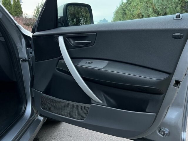 Сірий БМВ Х3, об'ємом двигуна 3 л та пробігом 275 тис. км за 5846 $, фото 21 на Automoto.ua