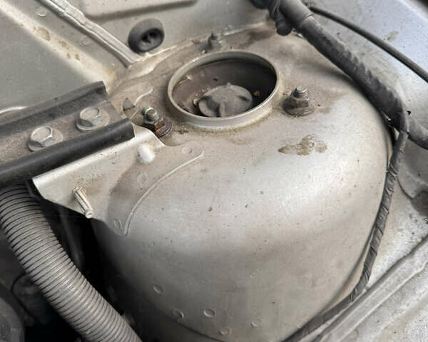 Серый БМВ Х3, объемом двигателя 2.49 л и пробегом 200 тыс. км за 8900 $, фото 13 на Automoto.ua