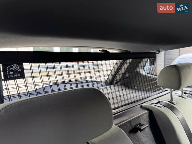Серый БМВ Х3, объемом двигателя 2.49 л и пробегом 200 тыс. км за 8900 $, фото 9 на Automoto.ua