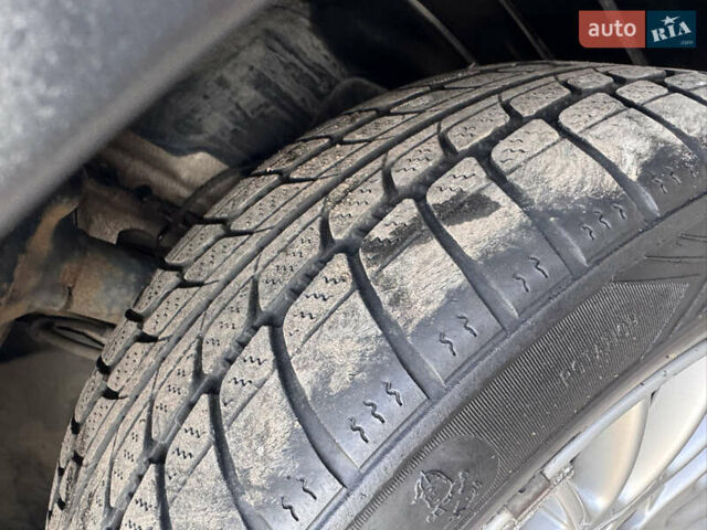 Серый БМВ Х3, объемом двигателя 2.49 л и пробегом 200 тыс. км за 8900 $, фото 15 на Automoto.ua