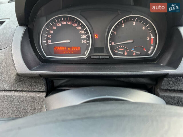 Серый БМВ Х3, объемом двигателя 2.99 л и пробегом 256 тыс. км за 8500 $, фото 5 на Automoto.ua