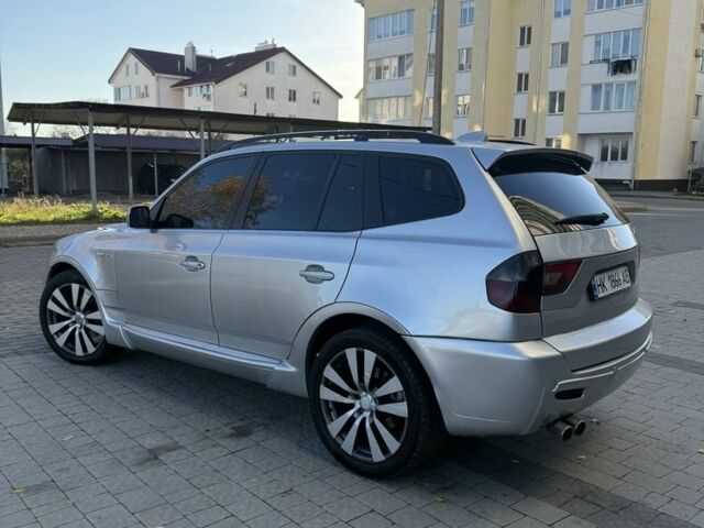 Серый БМВ Х3, объемом двигателя 3 л и пробегом 350 тыс. км за 5499 $, фото 4 на Automoto.ua