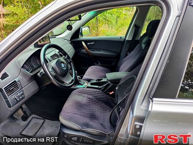 Серый БМВ Х3, объемом двигателя 3 л и пробегом 337 тыс. км за 10000 $, фото 10 на Automoto.ua