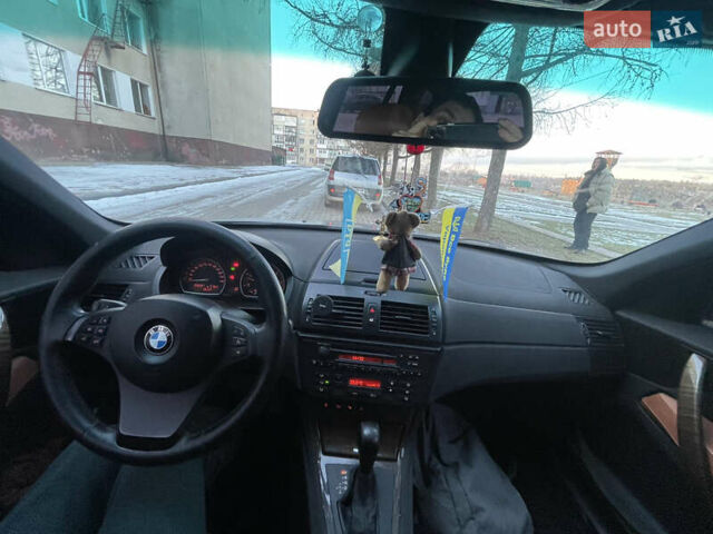 Серый БМВ Х3, объемом двигателя 2.99 л и пробегом 256 тыс. км за 11200 $, фото 14 на Automoto.ua