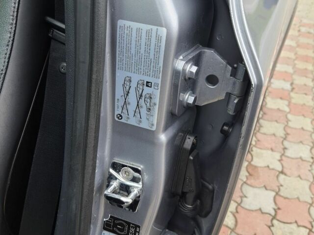 Серый БМВ Х3, объемом двигателя 2.5 л и пробегом 320 тыс. км за 7000 $, фото 7 на Automoto.ua