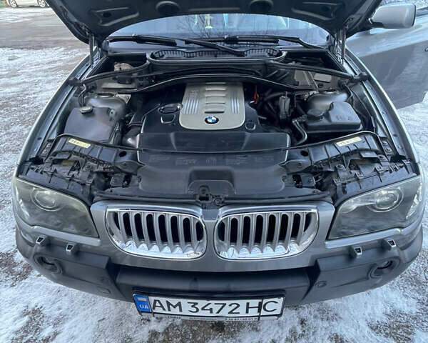 Серый БМВ Х3, объемом двигателя 2.99 л и пробегом 256 тыс. км за 11200 $, фото 7 на Automoto.ua