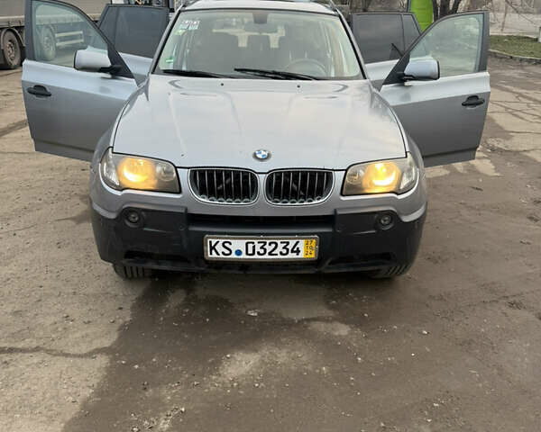 Серый БМВ Х3, объемом двигателя 2 л и пробегом 475 тыс. км за 4618 $, фото 5 на Automoto.ua