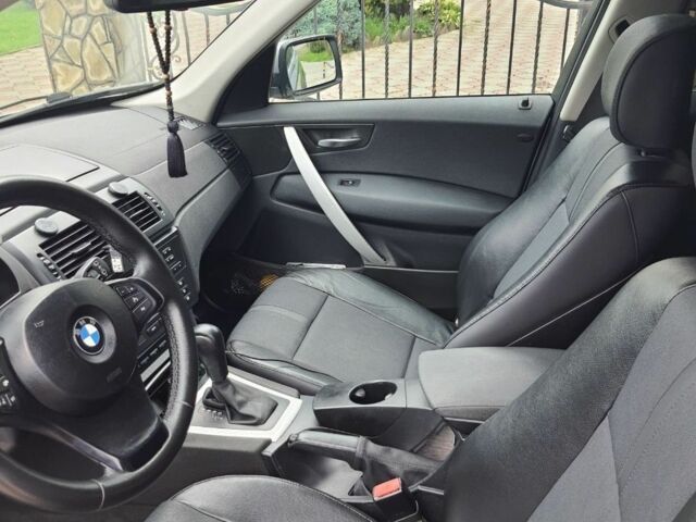 Серый БМВ Х3, объемом двигателя 2.5 л и пробегом 320 тыс. км за 7000 $, фото 6 на Automoto.ua