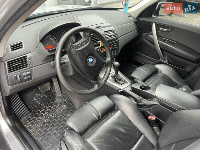 Сірий БМВ Х3, об'ємом двигуна 2.5 л та пробігом 280 тис. км за 7500 $, фото 9 на Automoto.ua