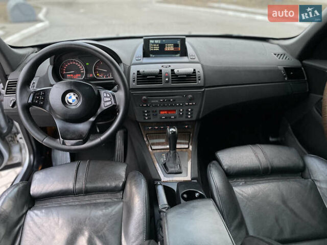 Серый БМВ Х3, объемом двигателя 3 л и пробегом 450 тыс. км за 4200 $, фото 38 на Automoto.ua