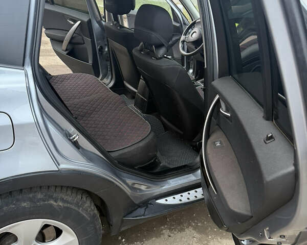 Серый БМВ Х3, объемом двигателя 2 л и пробегом 475 тыс. км за 4618 $, фото 13 на Automoto.ua