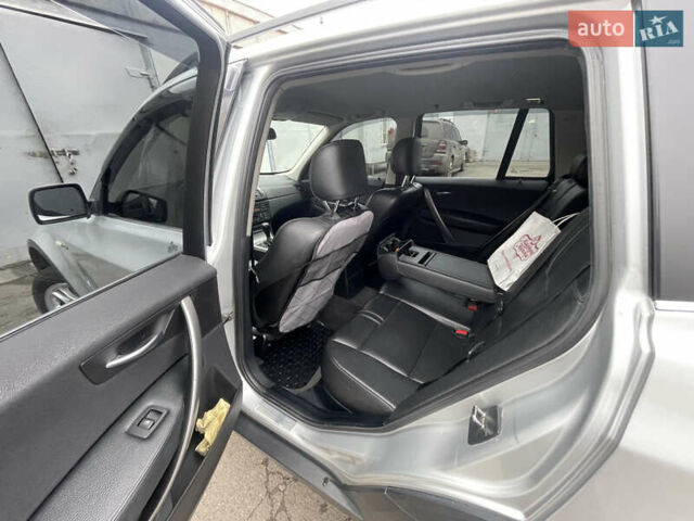 Сірий БМВ Х3, об'ємом двигуна 2.5 л та пробігом 280 тис. км за 7500 $, фото 10 на Automoto.ua