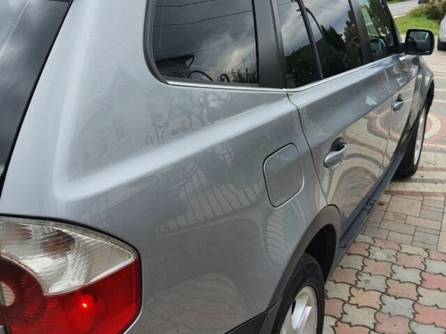 Серый БМВ Х3, объемом двигателя 2.5 л и пробегом 320 тыс. км за 7000 $, фото 2 на Automoto.ua