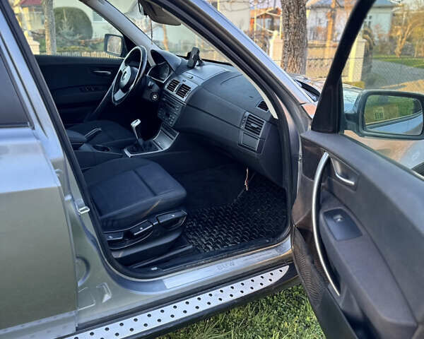 Сірий БМВ Х3, об'ємом двигуна 2 л та пробігом 195 тис. км за 7300 $, фото 20 на Automoto.ua